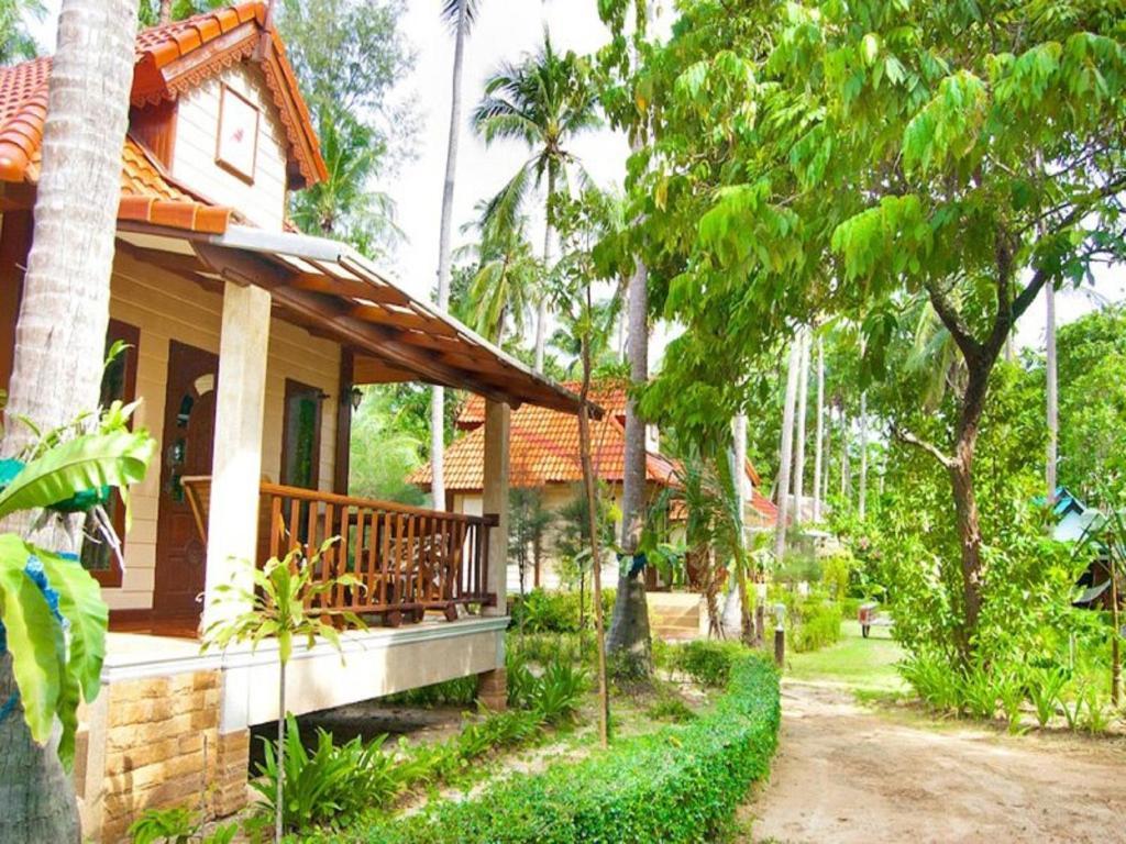 サヤン ビーチ リゾート コ ランタ Ko Lanta エクステリア 写真